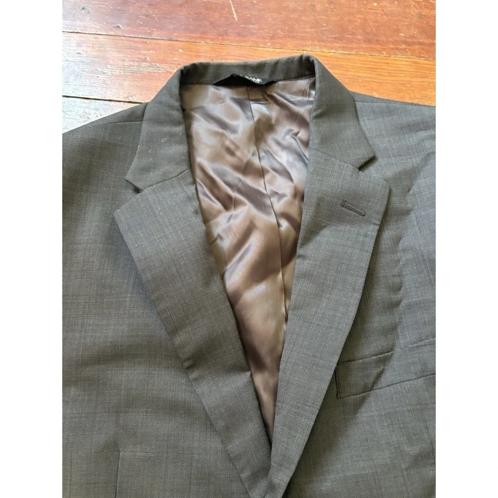 Jos A Bank Mens 42S Gray Plaid Two‎ Button 100% Wool Blazer Sport Coat